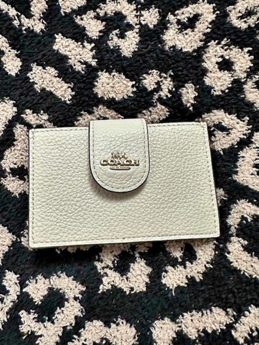 Coach Accordion Card Case Color-Block Wallet in White